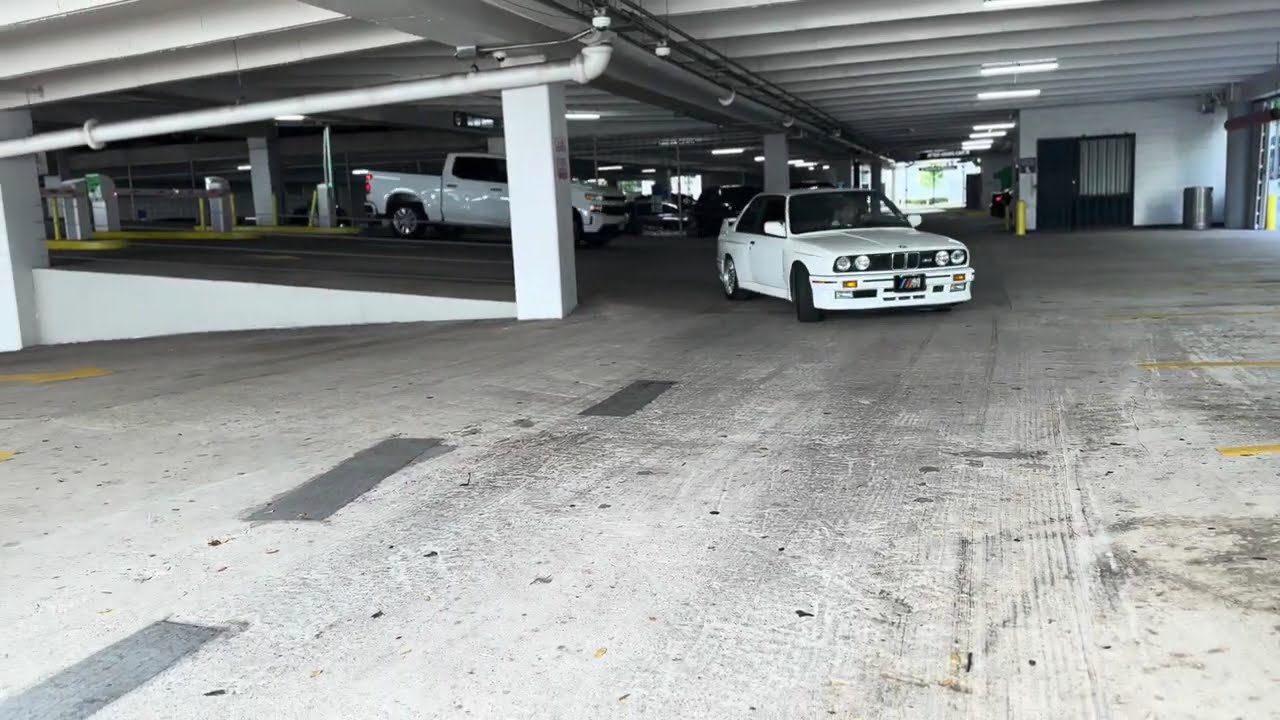 1989 E30 M3 | Alpine White