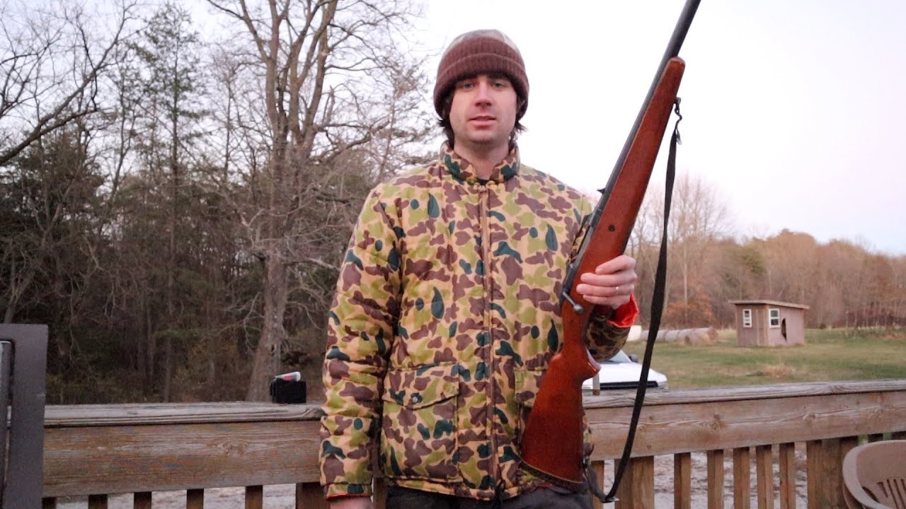 Bolt-Action Slug Shotgun Mossberg 395SA Slugster