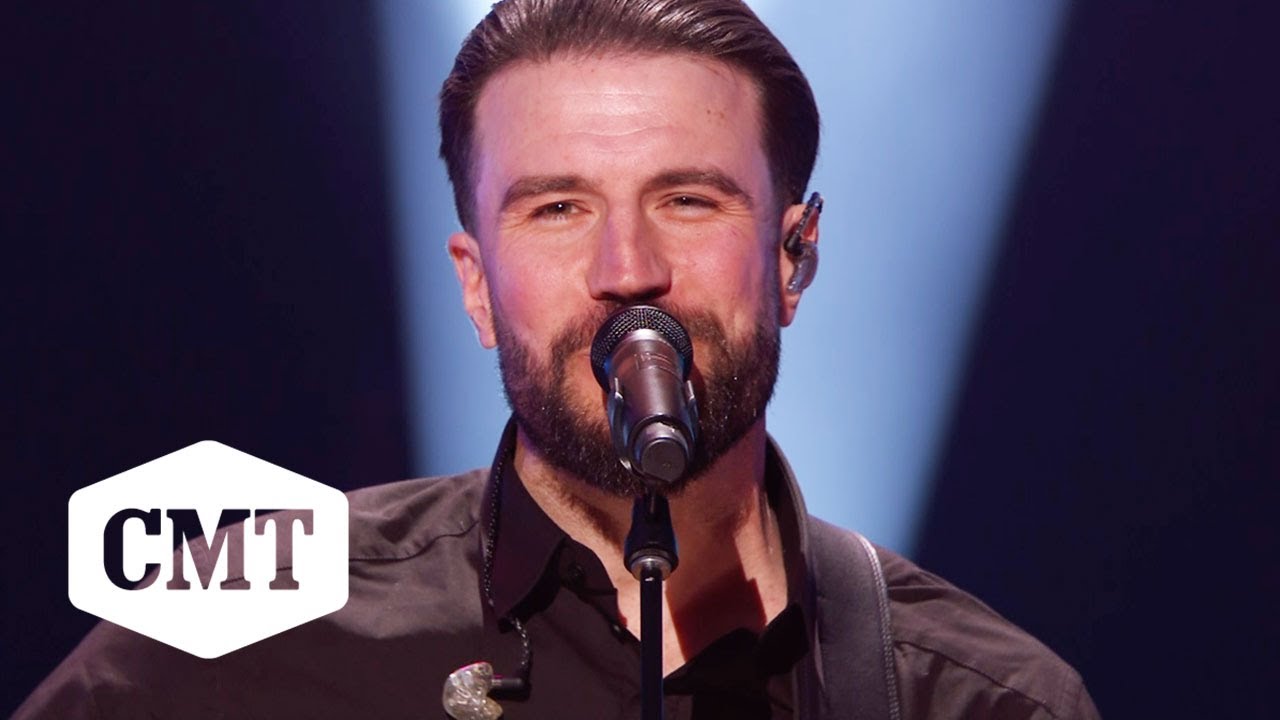 Sam Hunt Performs 