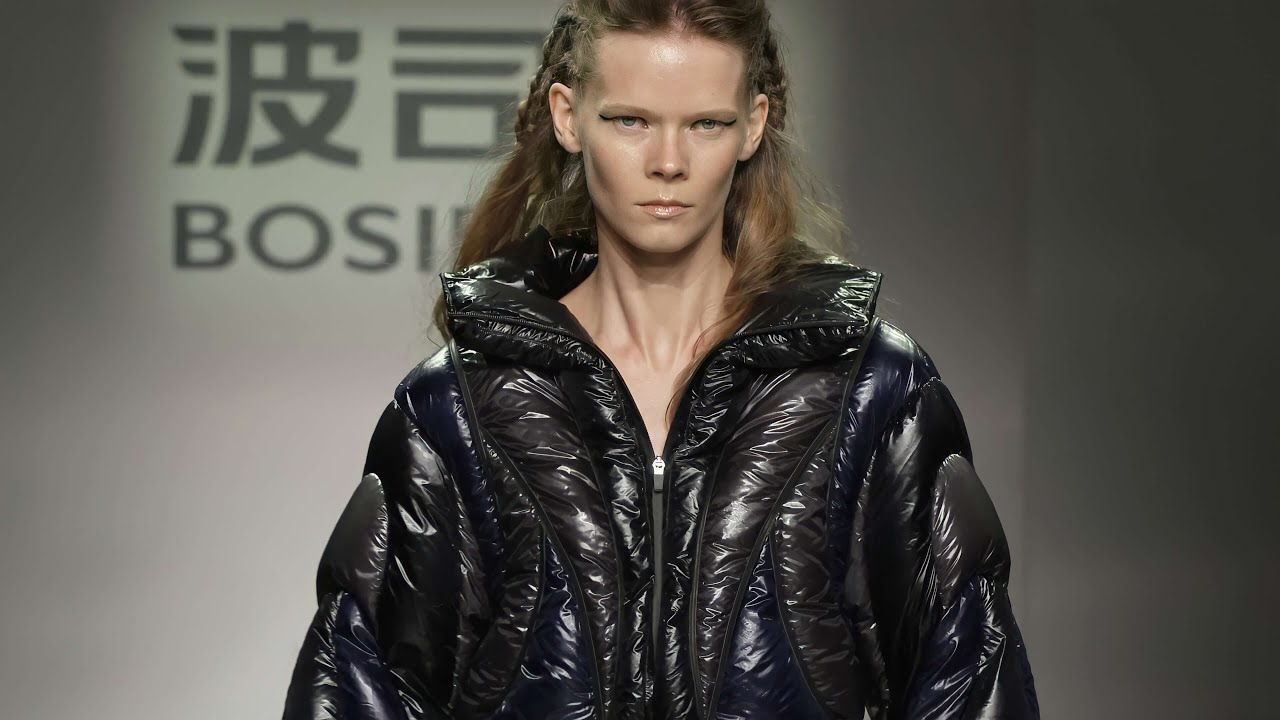 Iconic outwear by Bosideng for S/S 23, NY Fashion Week | FashionTV | FTV