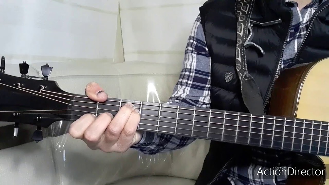 cantique  la grâce et une faveur à la guitare