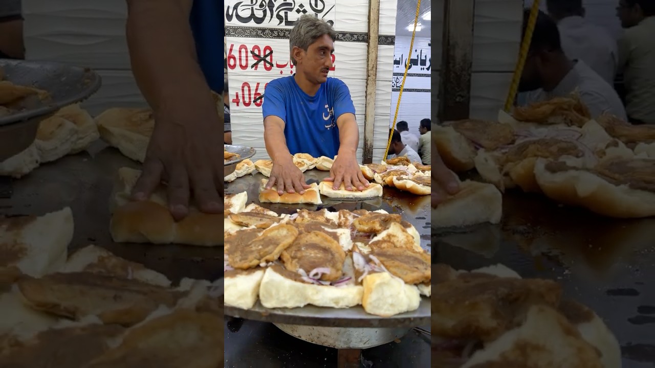 Karachi's Famous Bun Kabab 🔥😍| Pakistani Street Food 2026