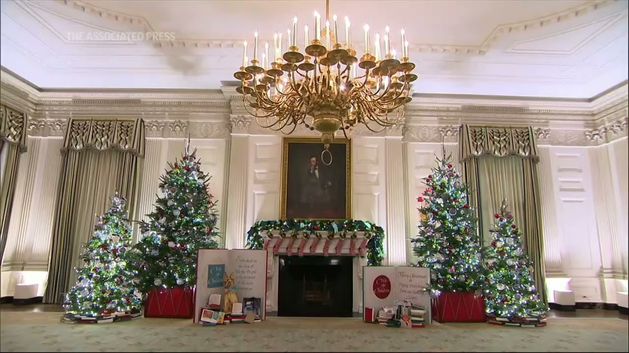White House unveils holiday decorations