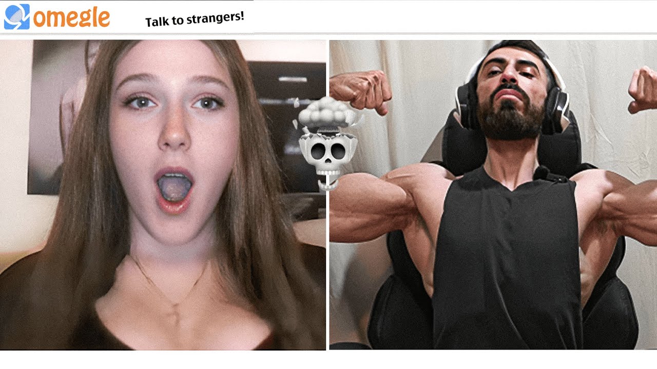 Девушки не могут справиться с этим на Omegle... 😍🔥