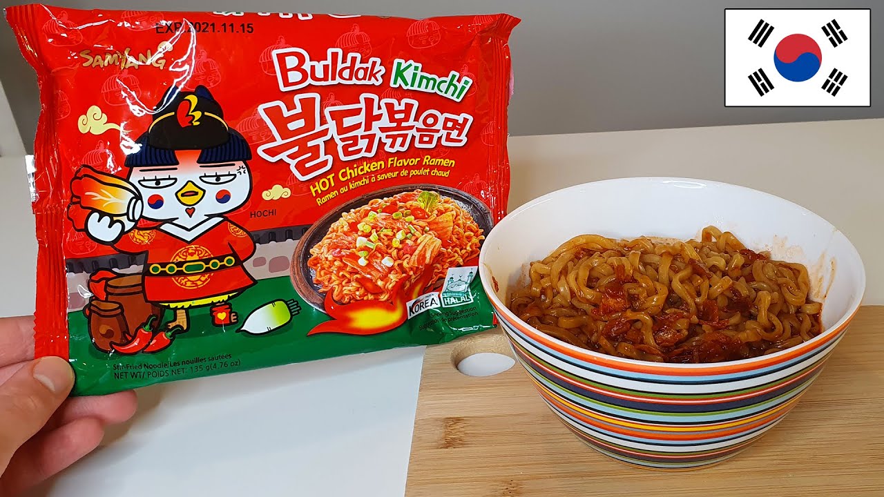 Samyang Buldak Kimchi Instant Ramen (Review) 삼양  불닭볶음면 김치 Korean Hot Chicken Fire Noodles 🇰🇷