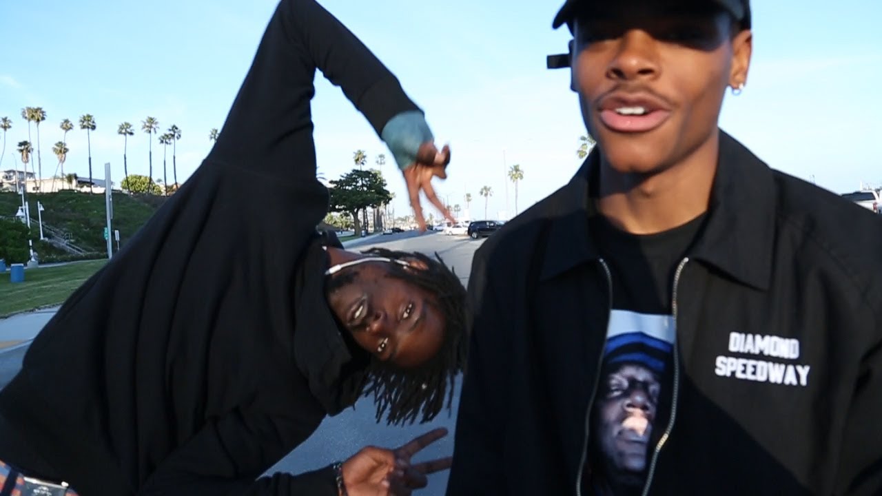 Trick Tip : How To Tre Flip!!