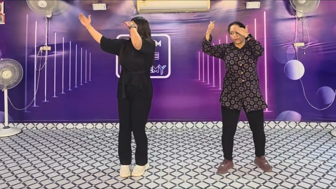 Preet re 🥰.. #duet #dance #preetre #song #dance #dancecover #neovkchoreography 