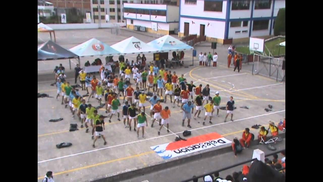 Semana Amigoniana Baile Grado 11.wmv