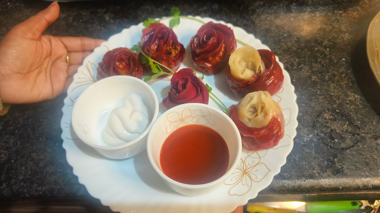 Valentine momo