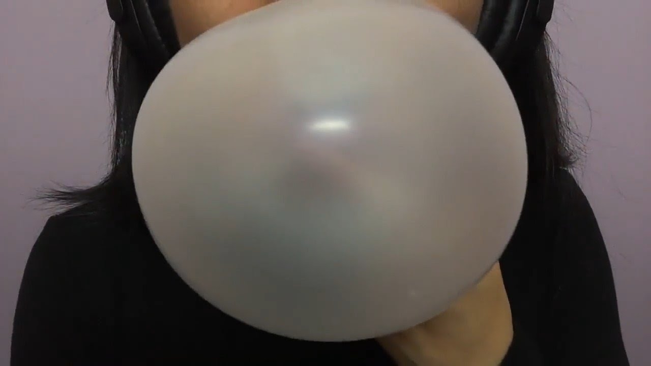 SAS-ASMR Bubble Gum Blowing
