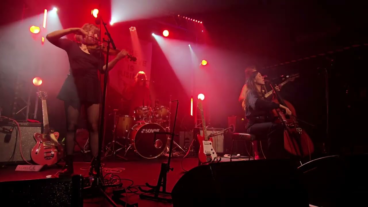 The New Eves - Saint Song [The Thekla, Bristol - 03.10.2025]