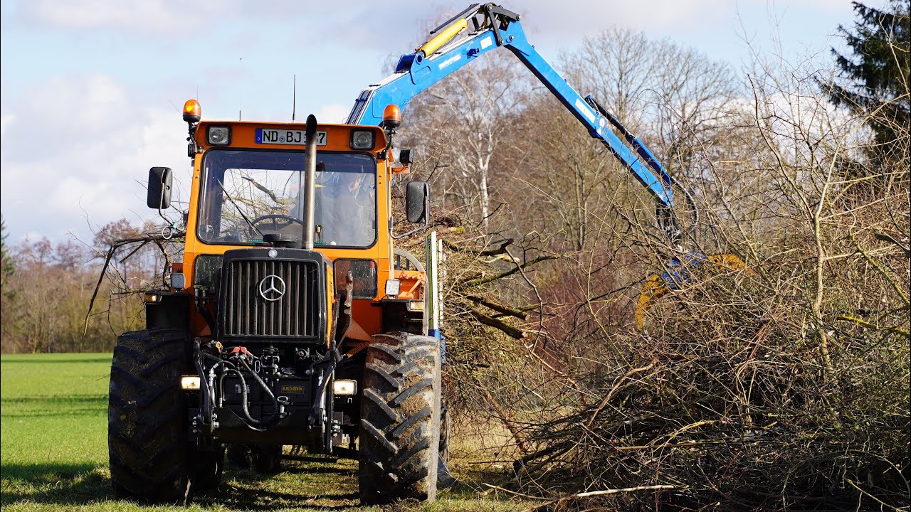 MB trac 700k und JCB 2140 bei kommunal Arbeiten