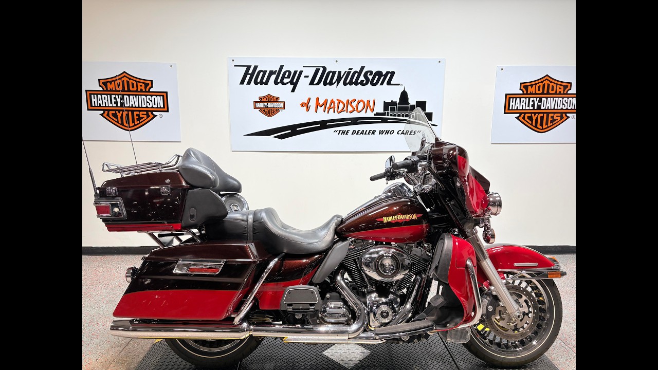 2010 FLHTK Harley-Davidson® Electra Glide® Ultra Limited Merlot Sunglo Cherry Red Sunglo 653635T