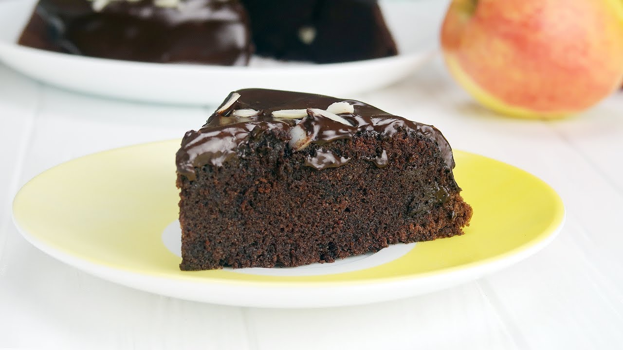 Chocolate Pudding Cake with Chocolate Sauce