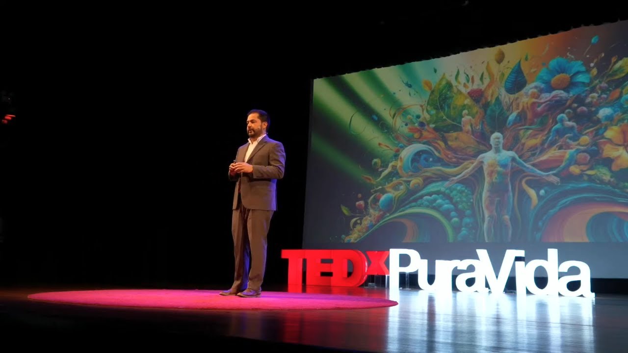 Recurso renovable para crecer | Alonso Alfaro | TEDxPuraVidaSalon
