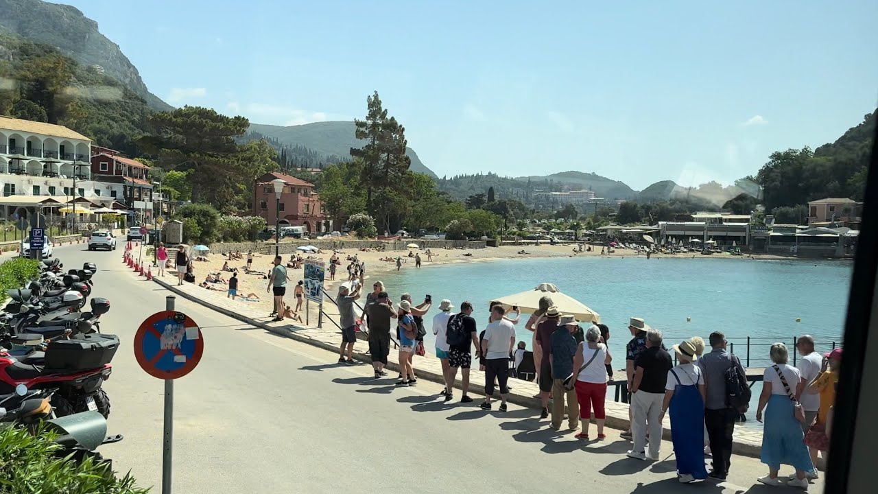 Corfu Green Bus , paleiokastritsa to Corfu Town , only €5 euros return ticket, Greece 🇬🇷 June 2024