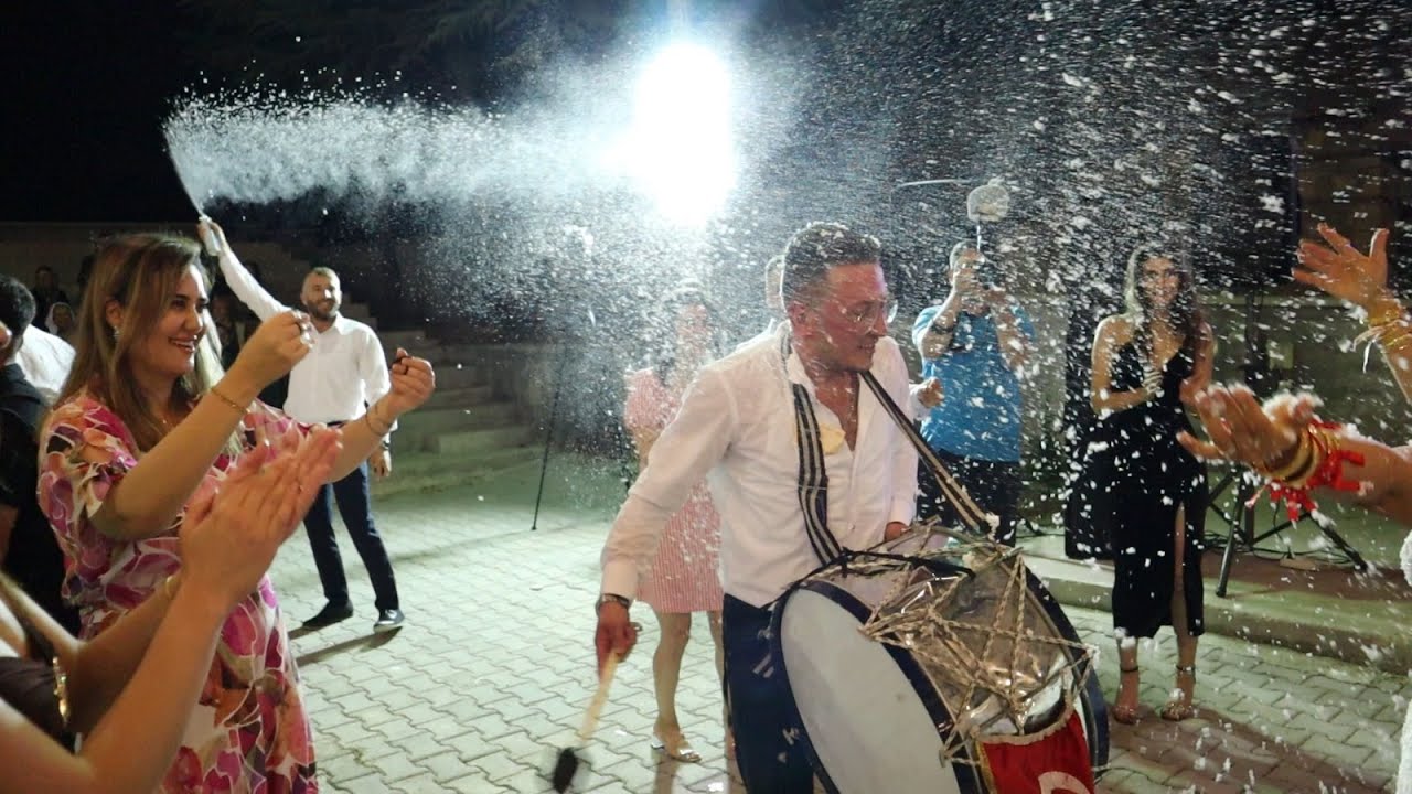 Damat davulu eline aldı eğlence patladı - Davul Show - 