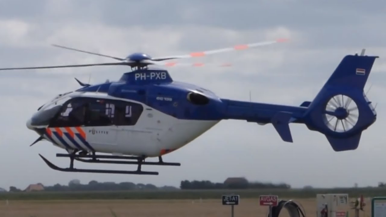 [ PH-PXB ] Politiehelikopter Police02 stijgt op vanaf Vliegveld Texel