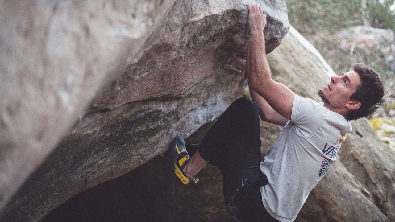 Uncut: Le Vent dans la Plaine 8A | Fontainebleau