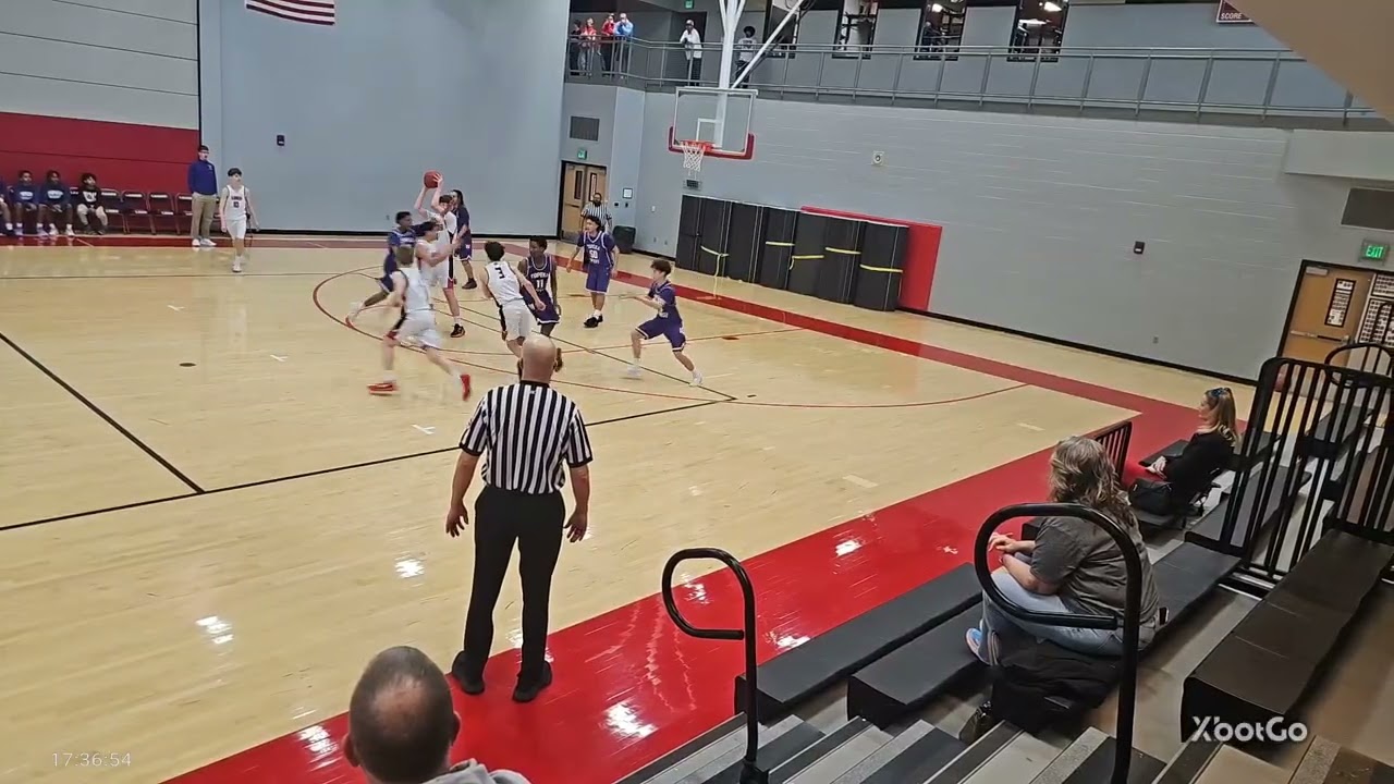 Lansing vs Topeka West freshman game (1st quarter)