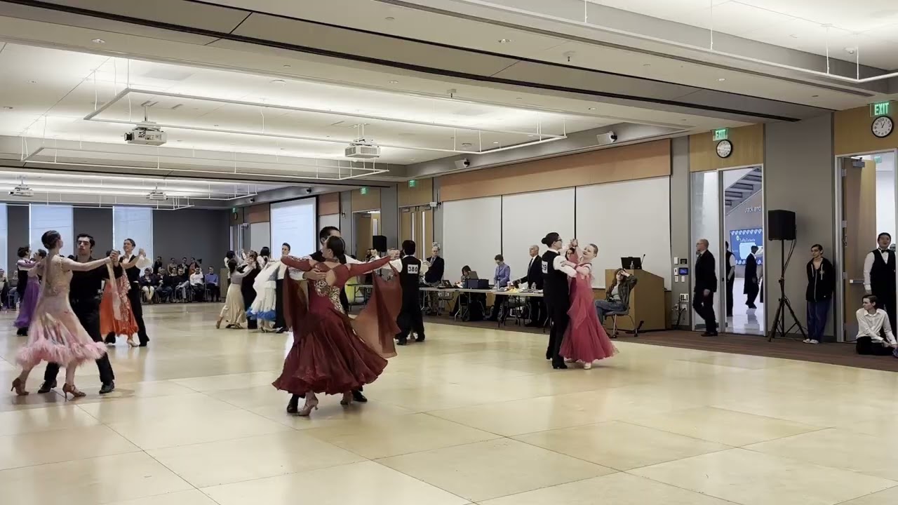 Bronze Int. Waltz Semi Final