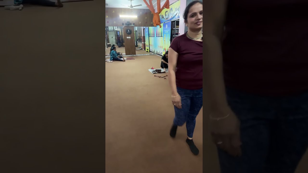 Evening yoga class for beginnings 7 days advance yoga class