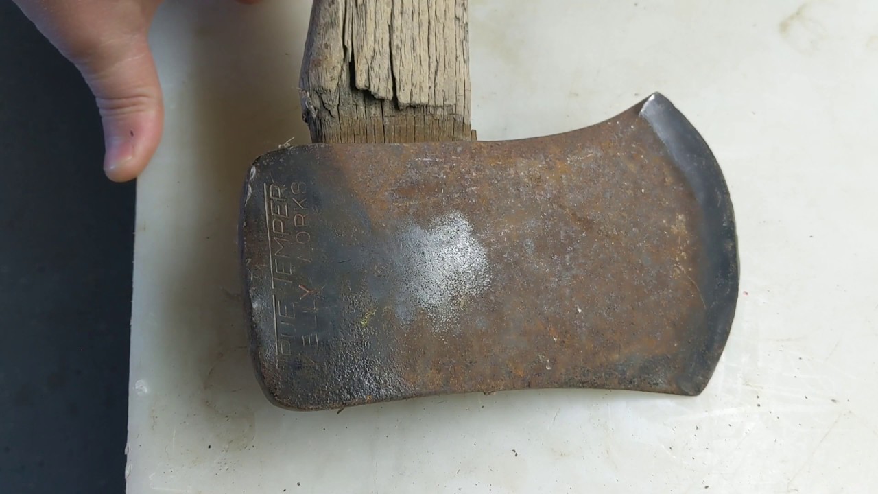 OLD RUSTY AXE RESTORATION // True Temper Kelly Works