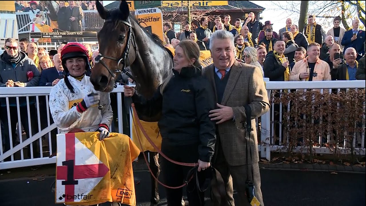 ⚽ ENGLAND WIN THE WORLD CUP! Bryony Frost scores in the Betfair Race to the World Cup Charity Stakes