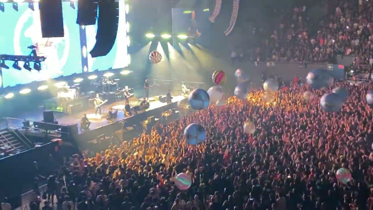 The Offspring - WHY DONT YOU GET A JOB? - 2025.09.26 - Madrid, Palacio Vistalegre