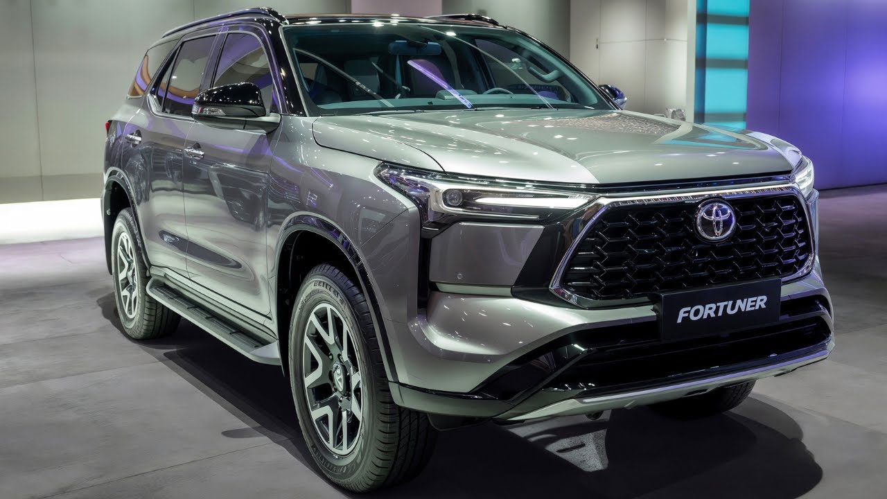 2026 Toyota Fortuner раскрыла - новый дизайн, гибридный двигатель и более мощный, чем когда -либо!