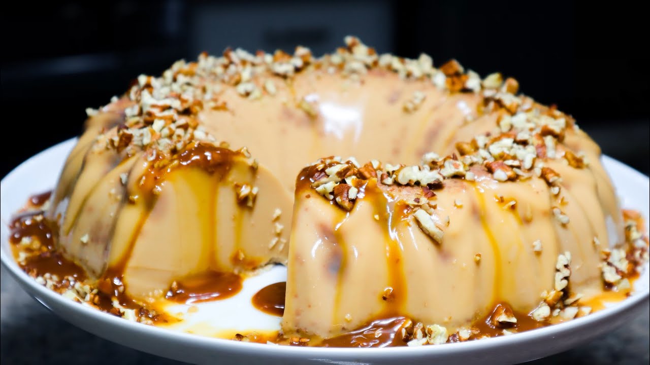 GELATINA DE CAJETA CON NUEZ.