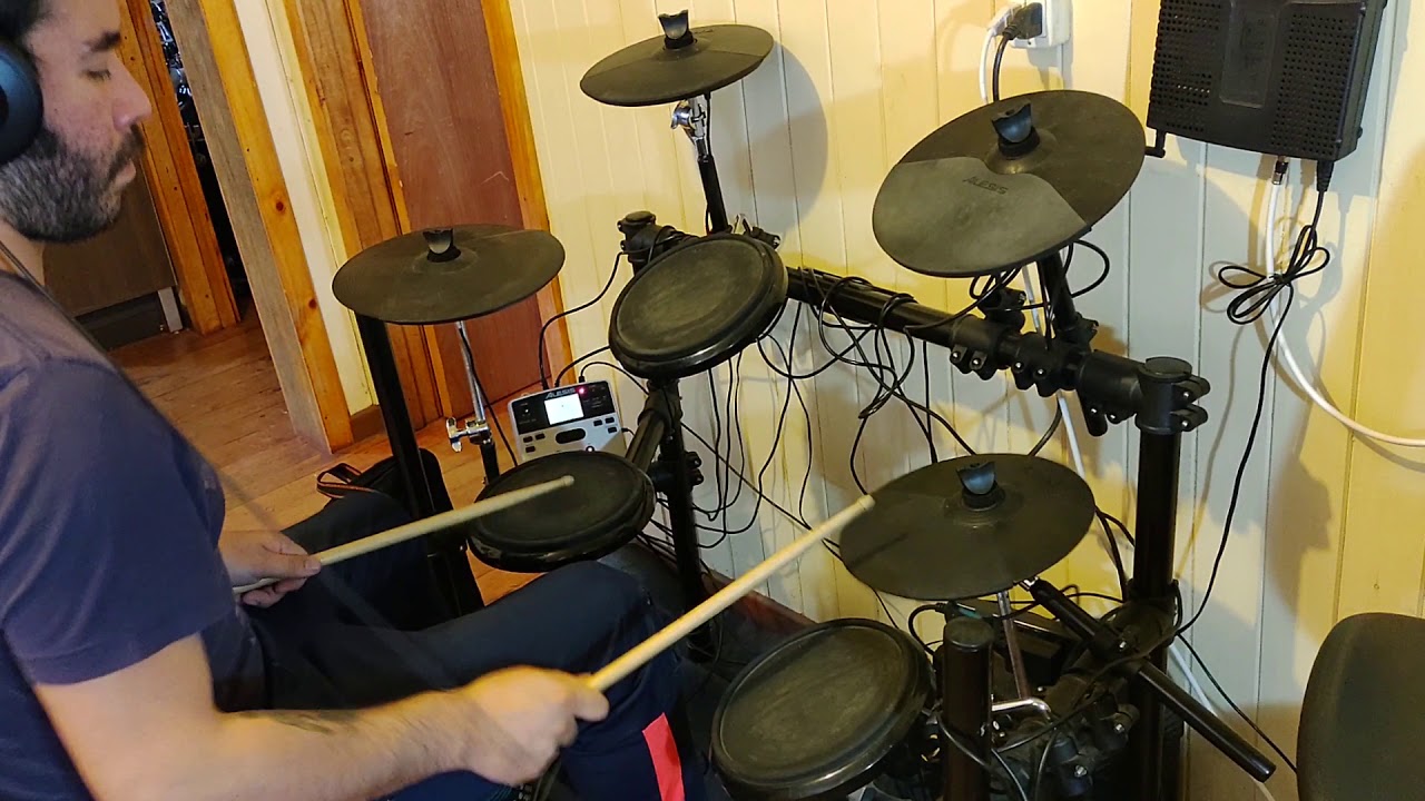 Los Tres - Moizefala - Cover batería