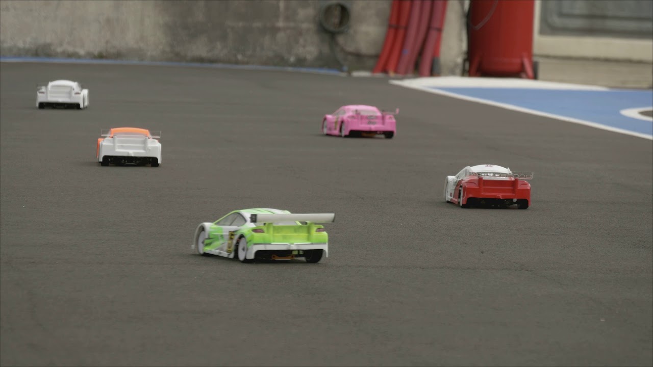 Piste 1/10 electrique