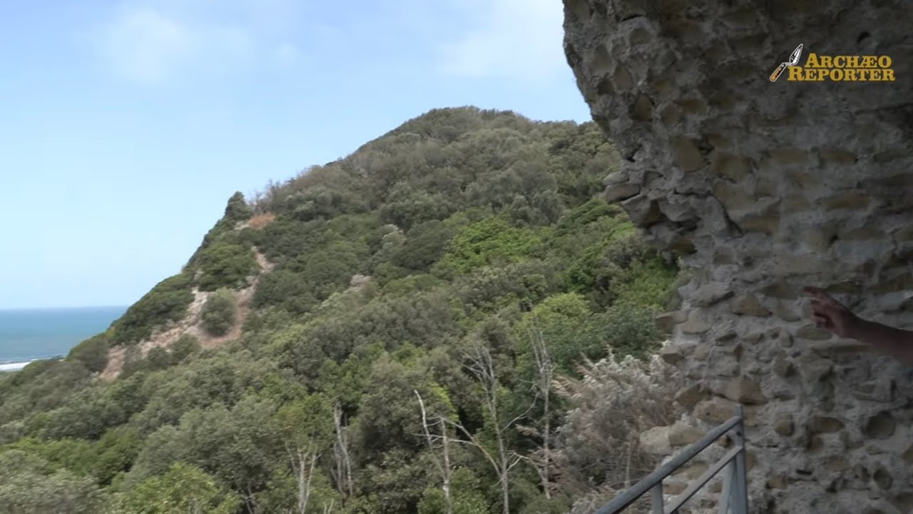 Acropoli di Cuma, le scoperte archeologiche parlano attraverso i nuovi reperti