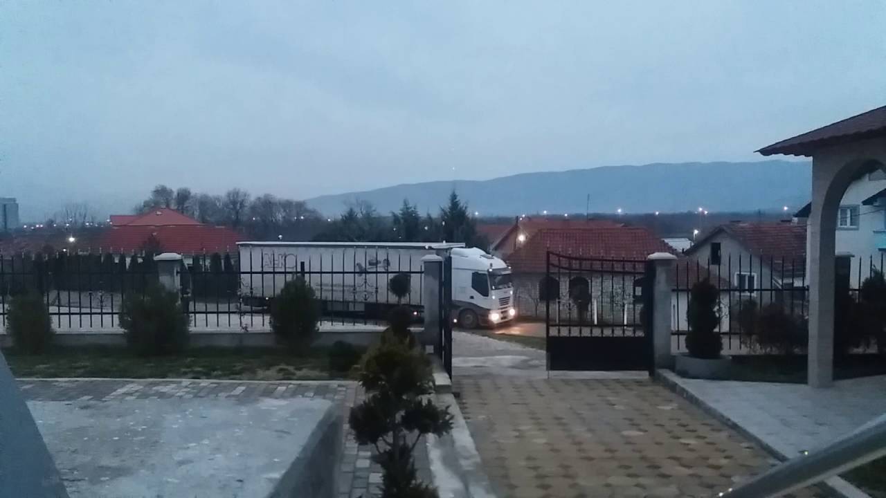 Ezani i akshamit ne fshatin Kosternik te Kumanoves