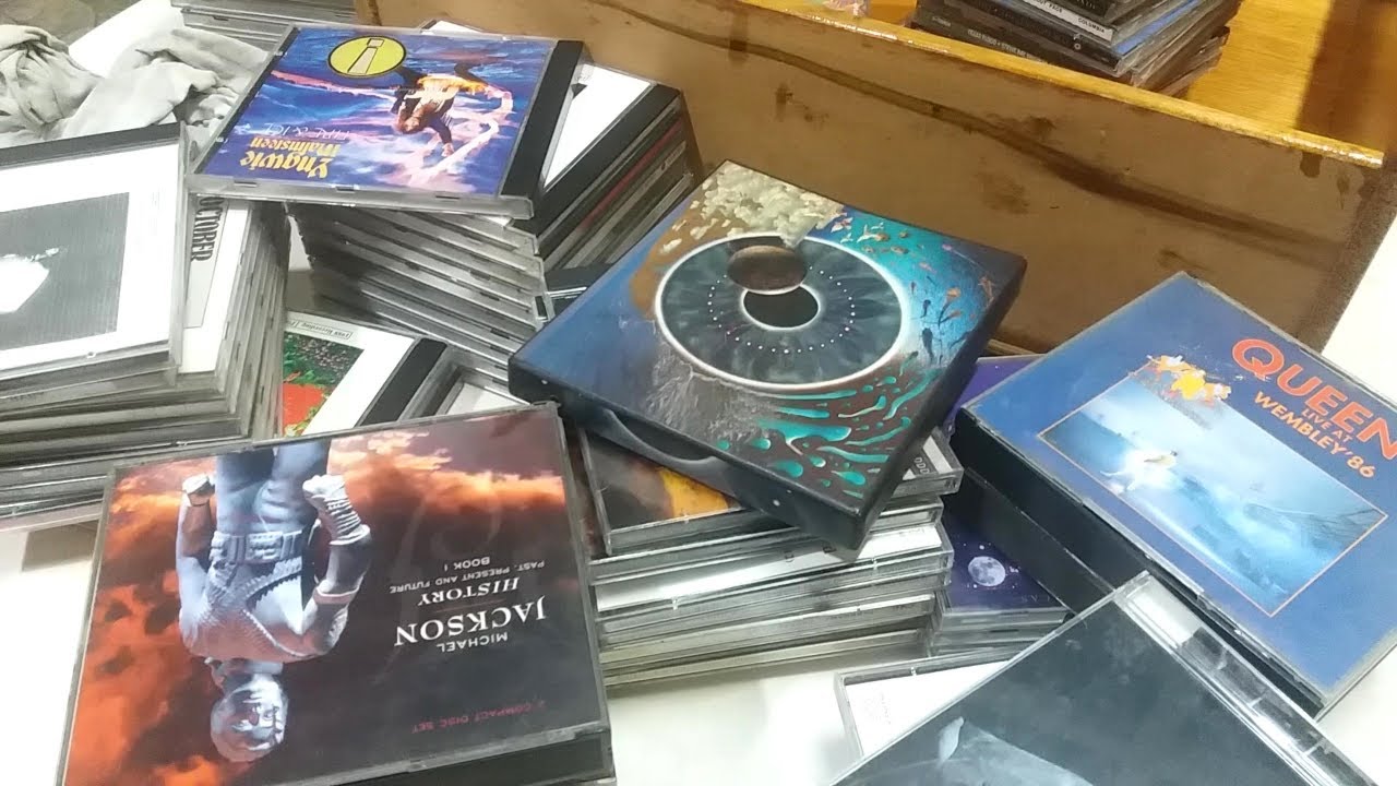 Uma CAIXA LOTADA com os MELHORES CDs da Coleção
