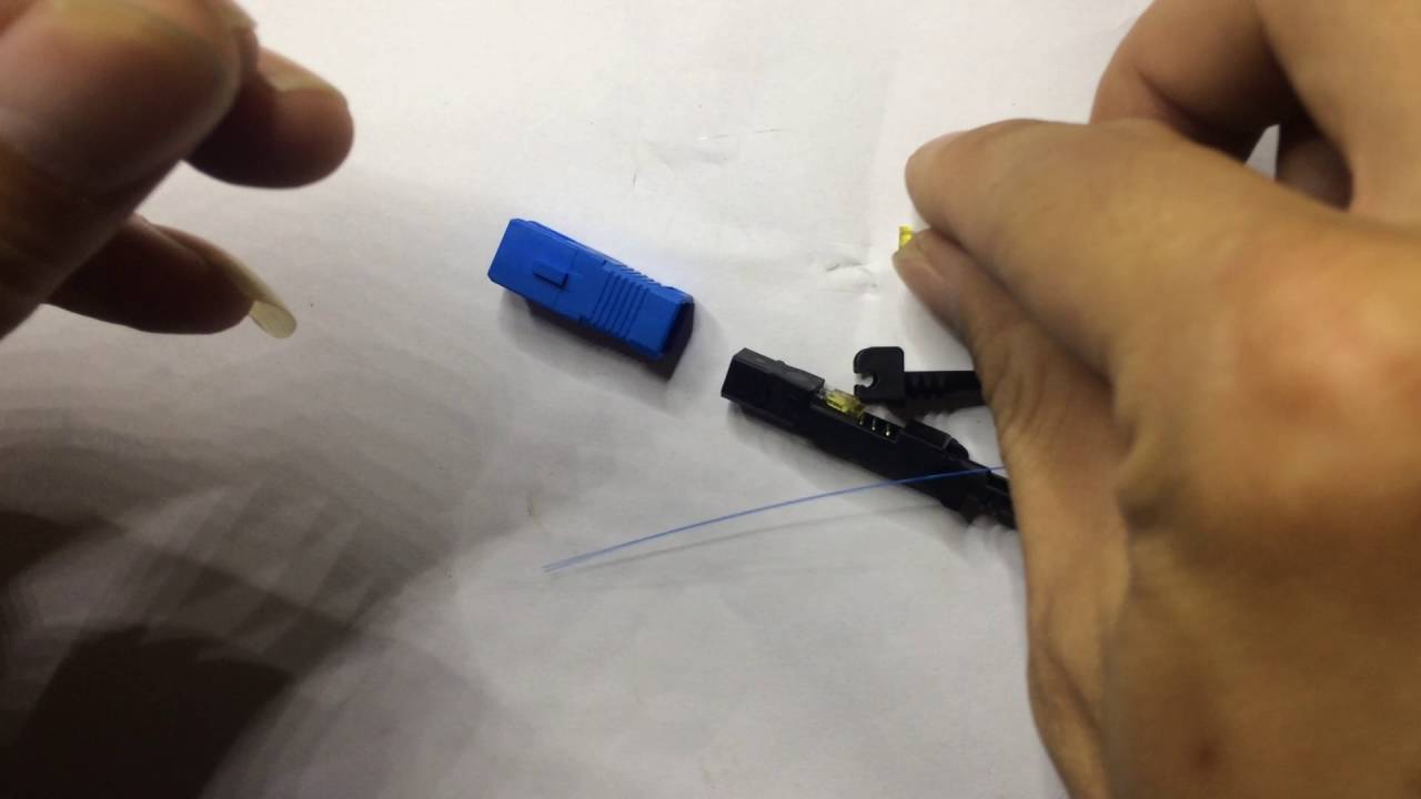 Hướng dẫn tháo lấy sợi quang bị gẫy bên trong đầu Fast Connector
