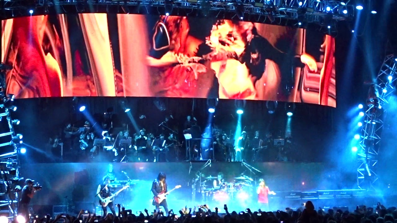 Rata Blanca - El Sueño de la Gitana Live from Luna Park