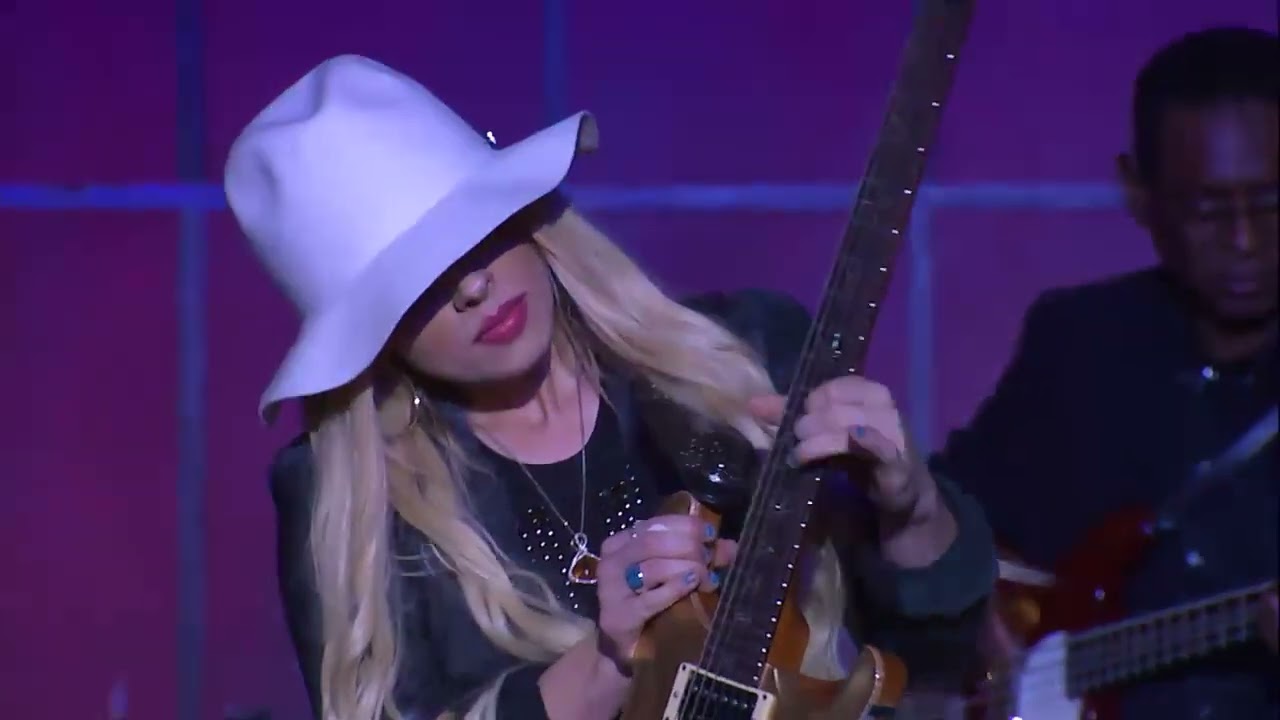 Orianthi with  