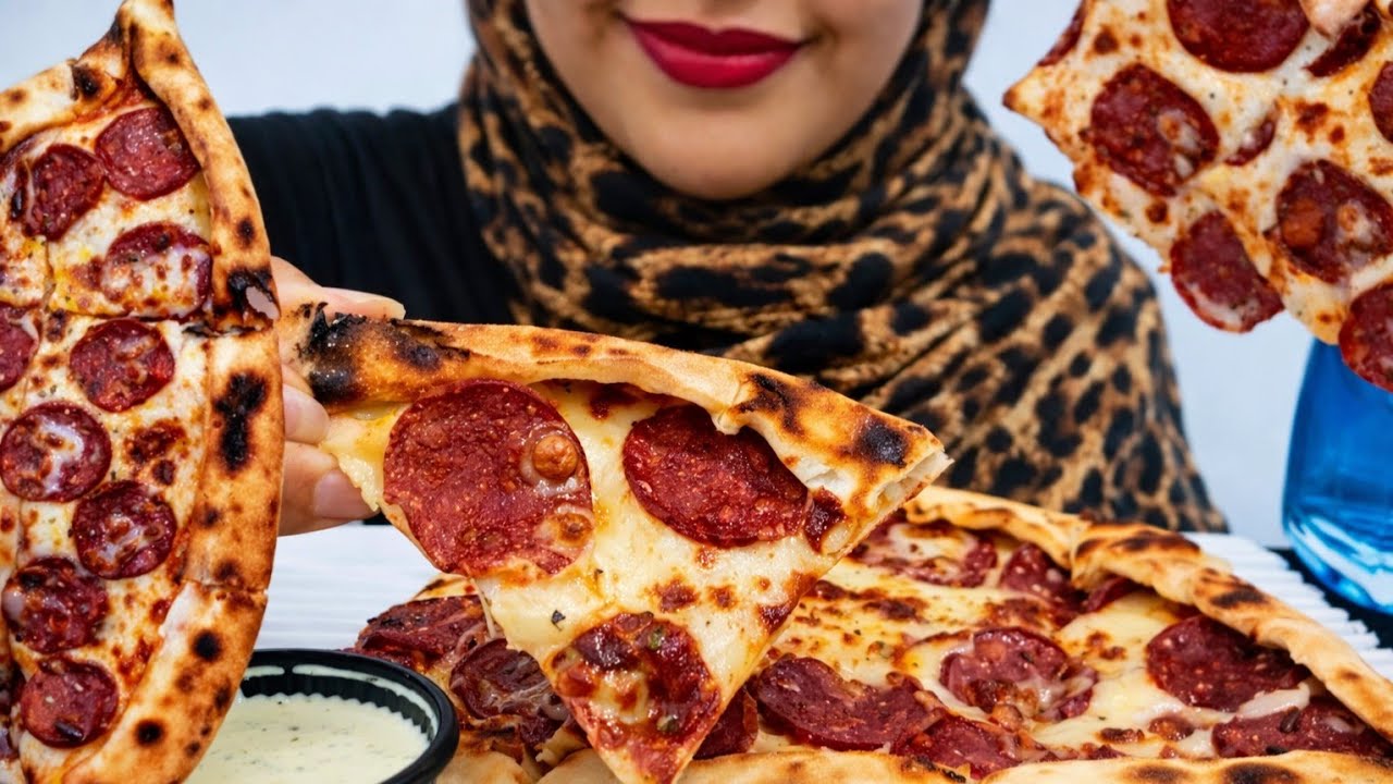 ASMR Eating Pide with Sujuk | Soft, Fluffy Bites & Satisfying Food Sounds
