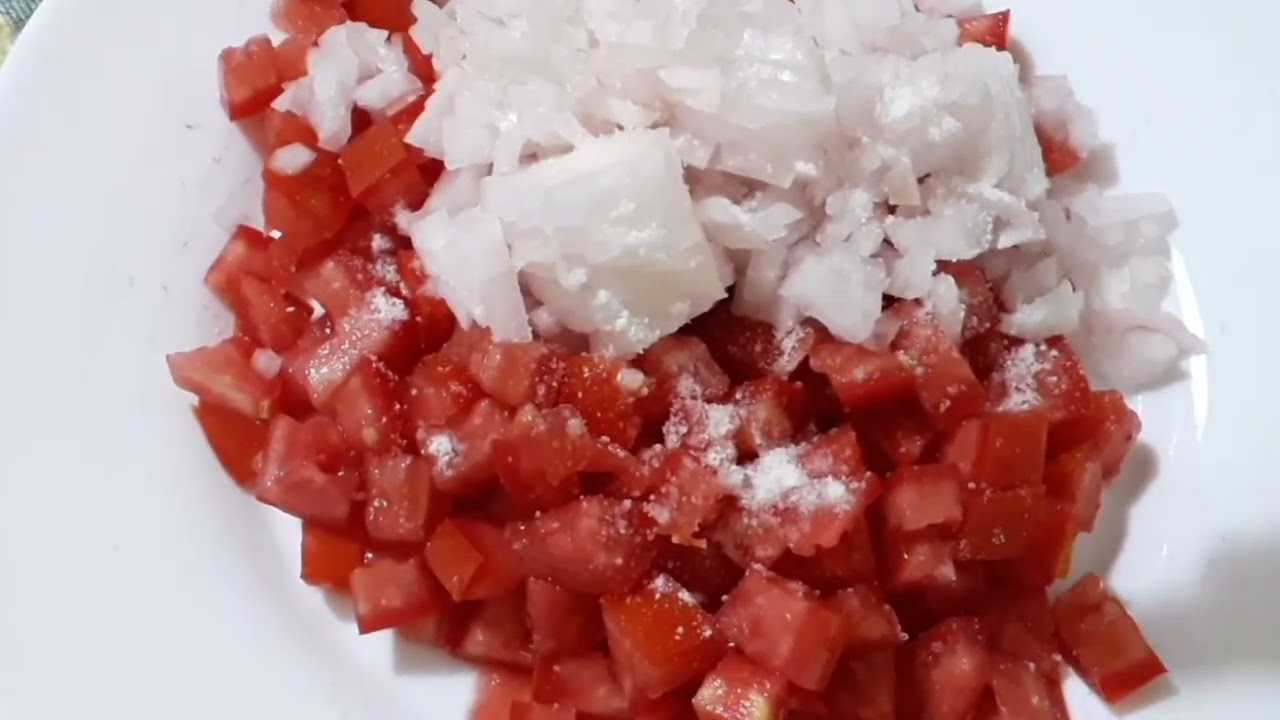 Summer tomato salad 😋
