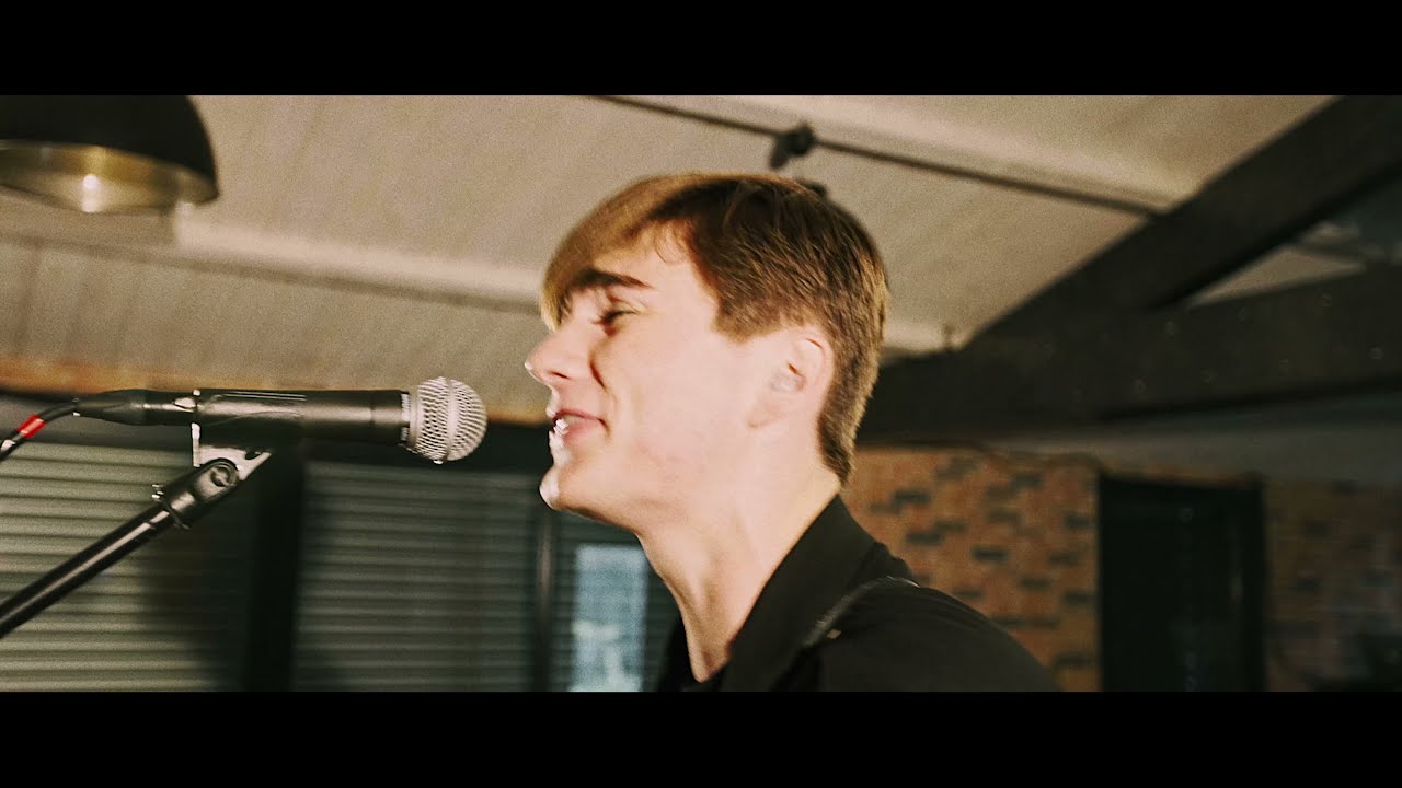 Dynamite Shakers - Blow My Mind (Live Session)