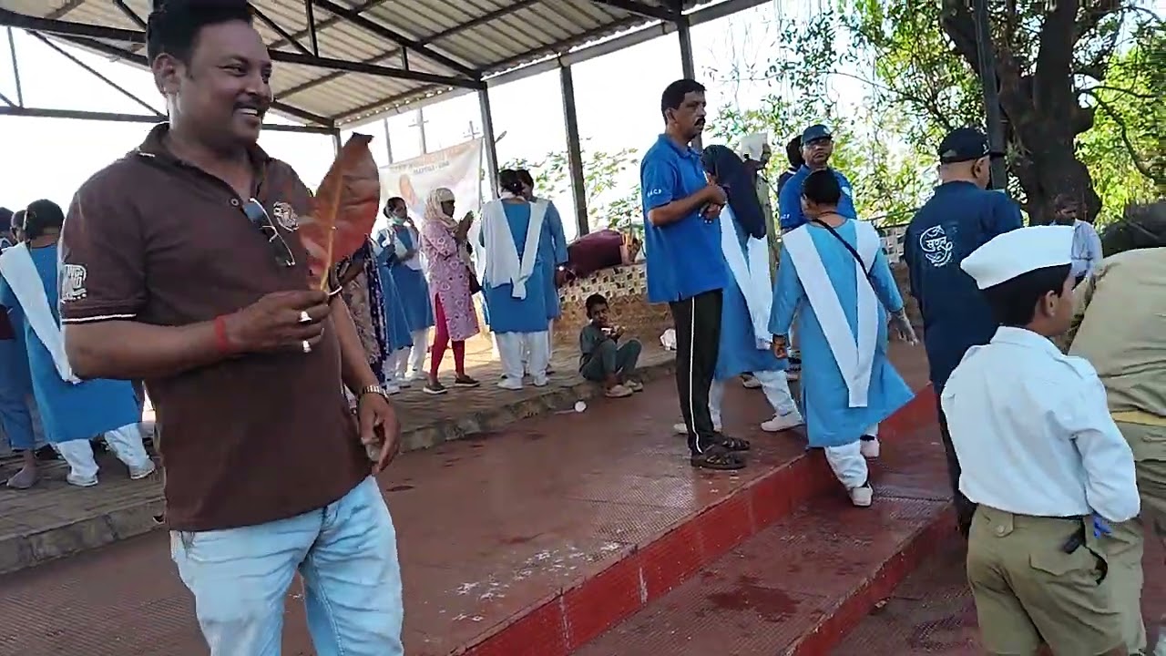 Sant nirankari mission mhapsa clining drive tekan at ganesh visharjan shed moira.