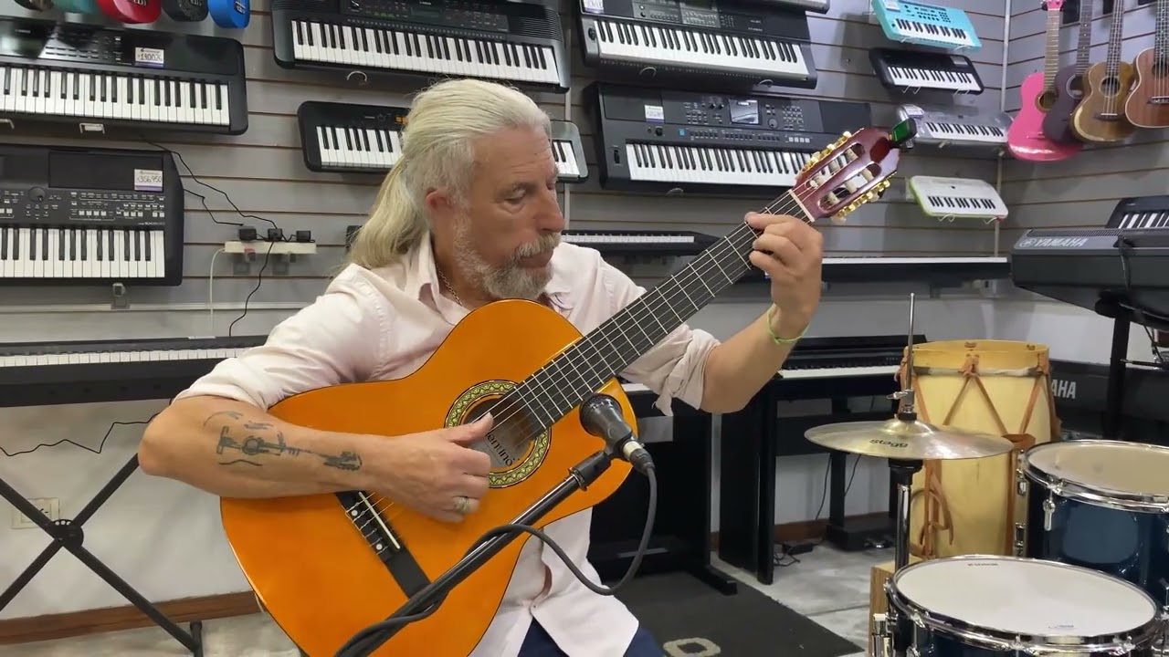 Carlos Podazza - Los Mareados - Guitarras Valentino