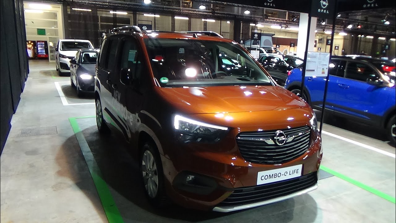 2022 Opel Combo-e Life Ultimate - Exterior and Interior - Auto Z&uuml;rich Car Show 2021