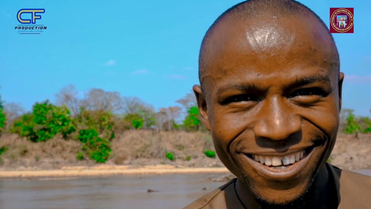 MUNGU ATOSHA by kwaya ya Yesu kristo mfalme, kanisa kuu jimbo, Tunduru-Masasi. Album SIRI YA MUNGU.