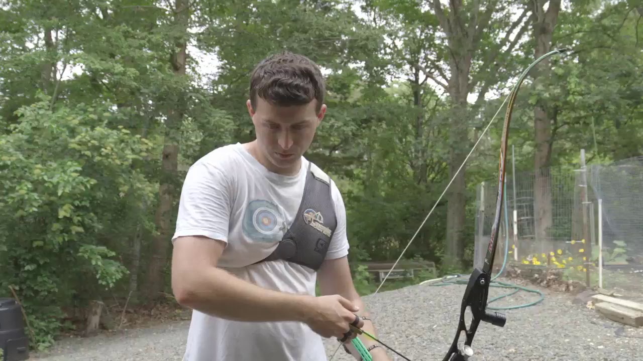Let's Shoot Archery Working On My Front Hand Day 6