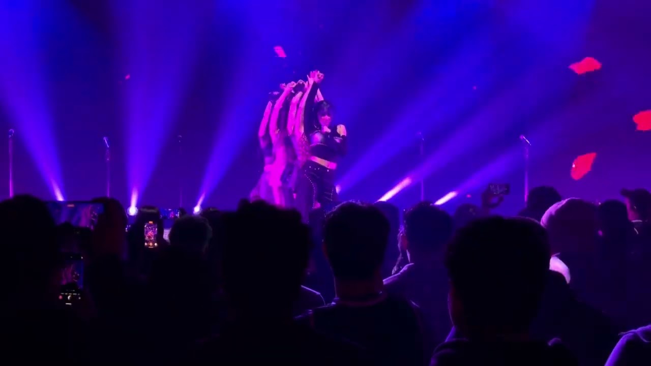 Dreamcatcher Propose Live From Chicago