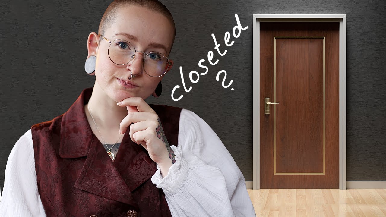 Broom Closet Witchcraft 🧹 How to practice Witchcraft in Secret