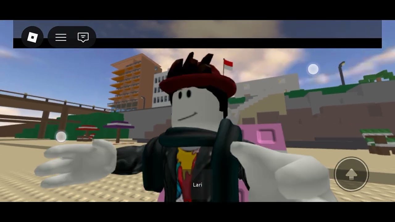 Jalan-jalan ke pantai di kota Surabaya Roblox